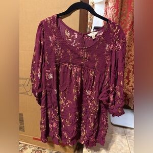 Women’s mid sleeve top